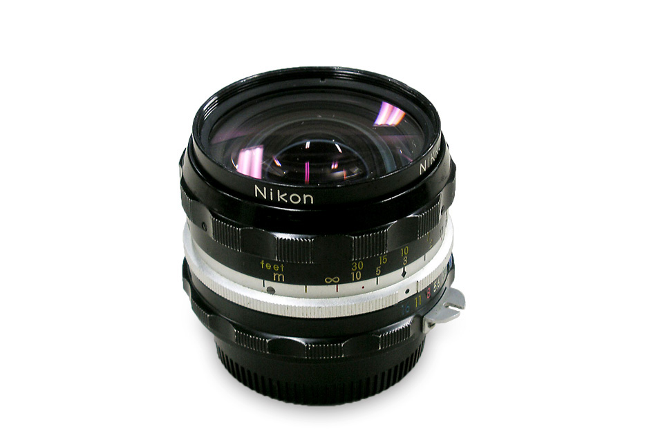 Nikon NIKKOR-H Auto 28mm F3.5