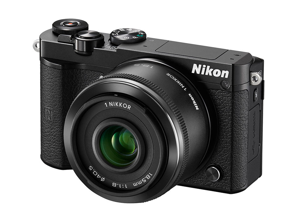 Nikon1 j5（SDカード付き）
