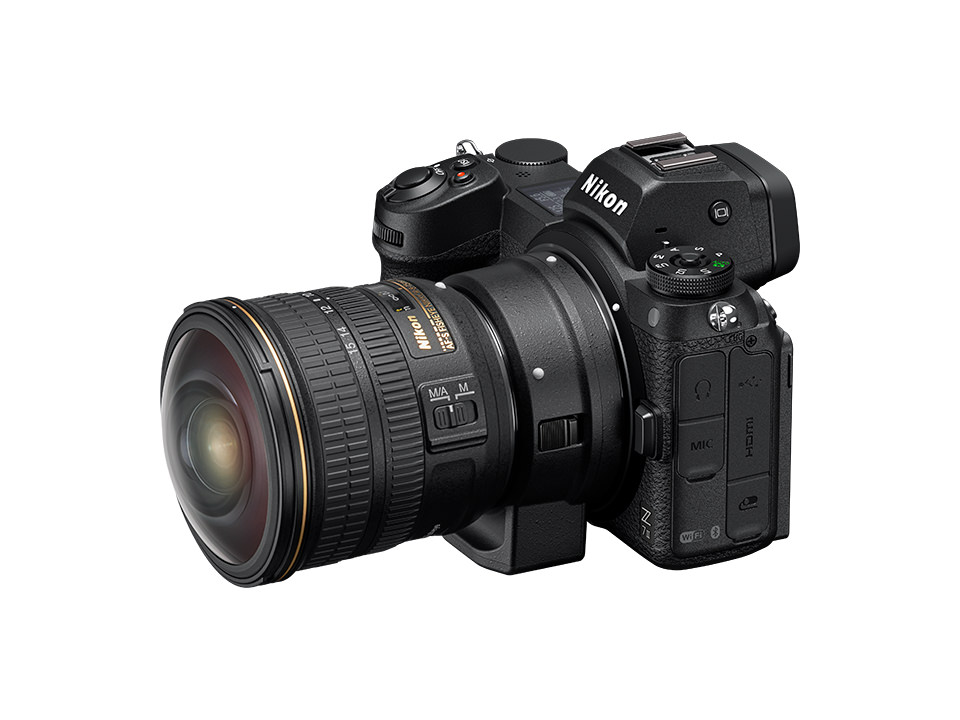 ニコン 高画素フルサイズミラーレスカメラ Z 7II