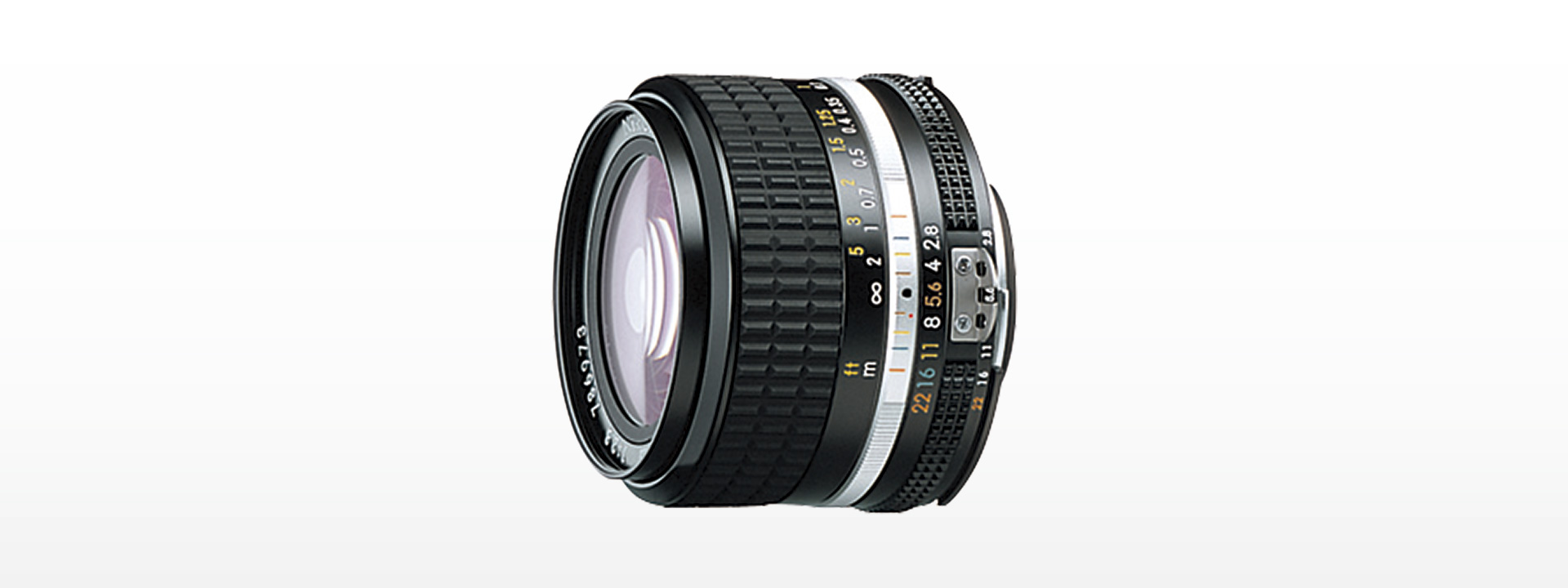 広角Nikon Ai-S 24mm F2.8