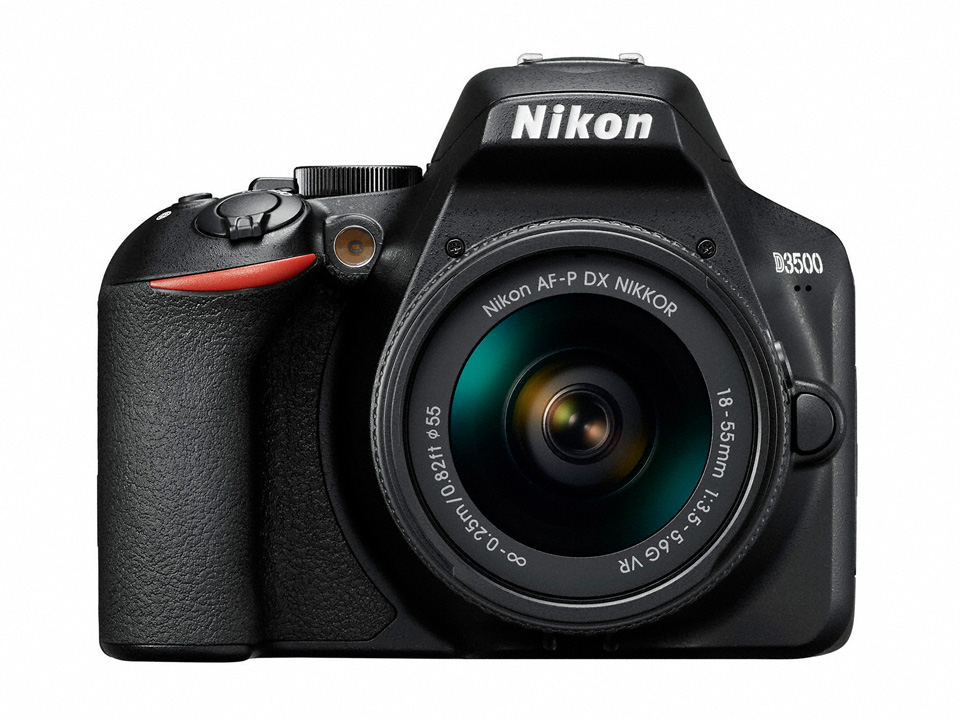 Nikon D3500 ダブルズームキット　新品