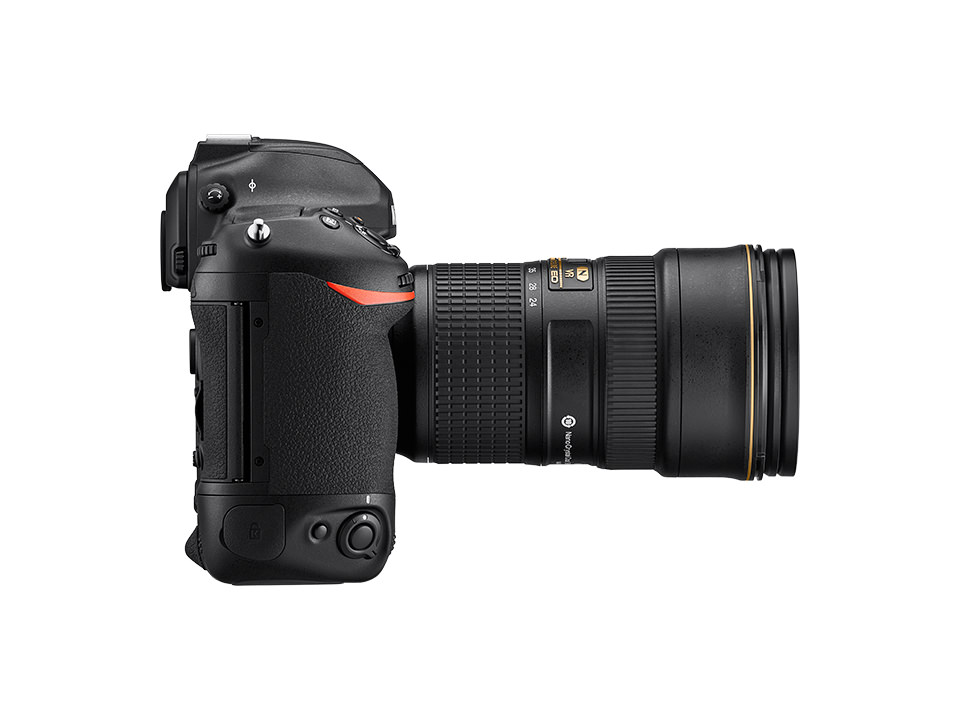 デジタル一眼レフの最高峰 Nikon D6 - カメラ