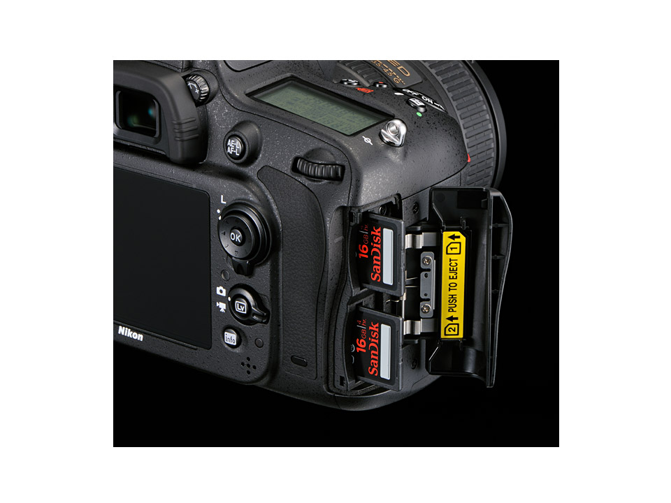 Nikon D610 ボディZ18カメラハウス